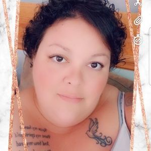 Meet your Posher, Lacy